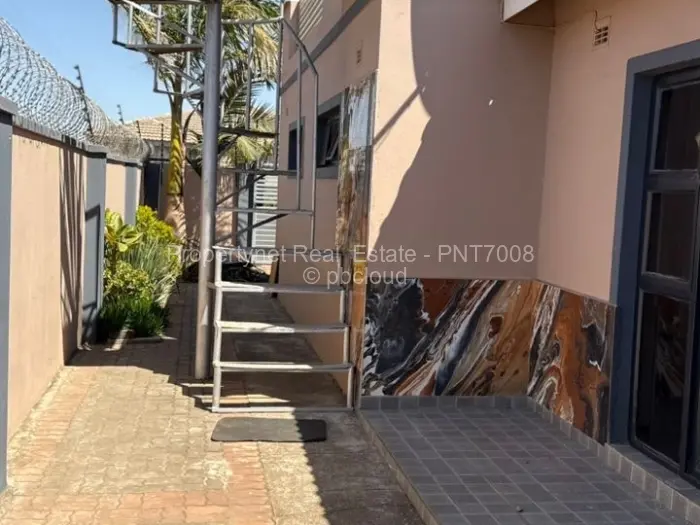 4 Bedroom House for Sale in Cold Comfort, Harare