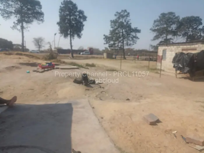 Warehouse/Industrial for Sale in Chitungwiza, Chitungwiza