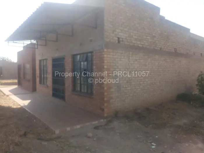 Warehouse/Industrial for Sale in Chitungwiza, Chitungwiza