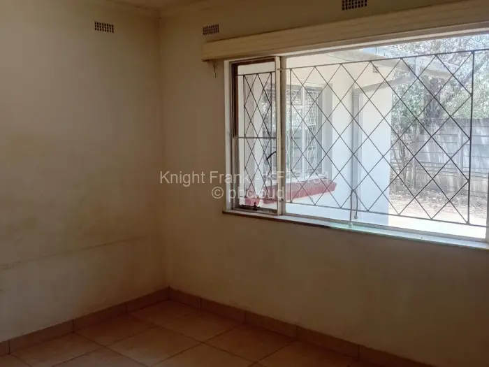 4 Bedroom House to Rent in Eastlea
