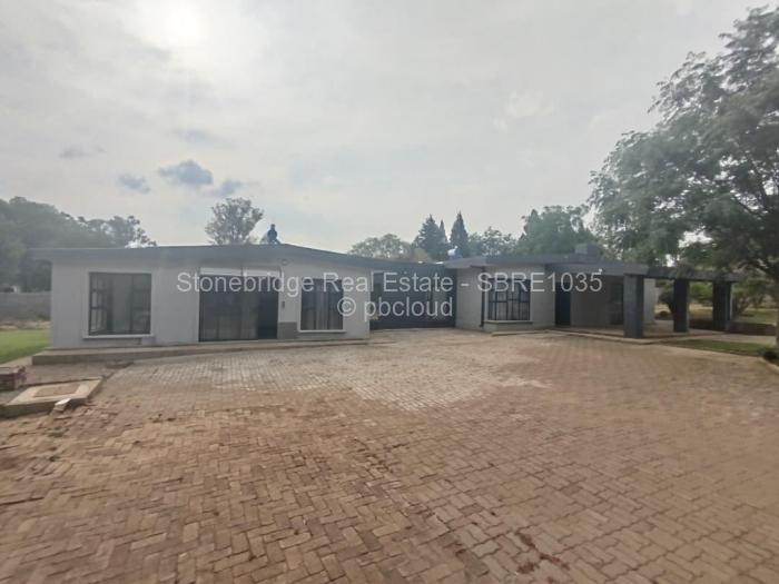 6 Bedroom House to Rent in Hillside Byo, Bulawayo