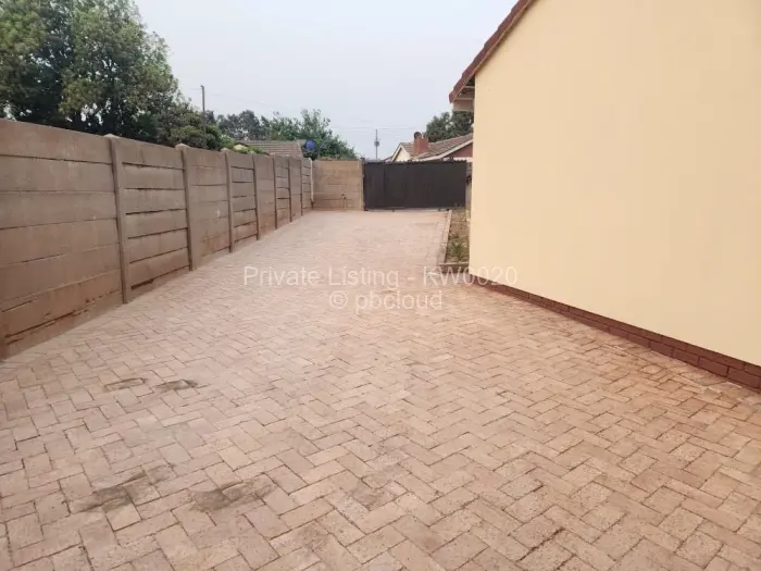 3 Bedroom House for Sale in Houghton Park, Harare