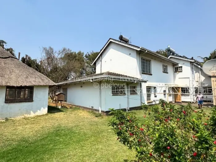 5 Bedroom House to Rent in Borrowdale