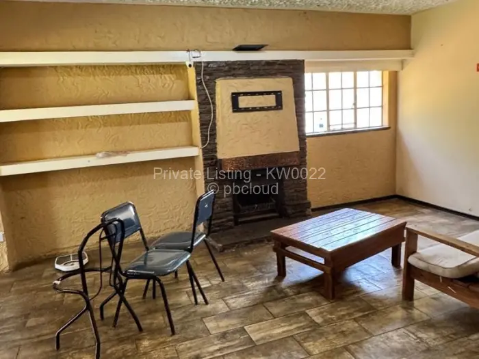 5 Bedroom House to Rent in Borrowdale