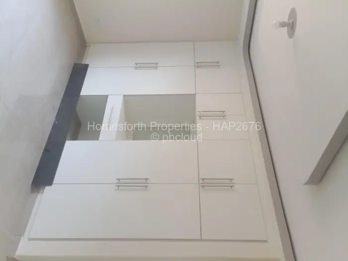 Townhouse/Complex/Cluster to Rent in Marlborough