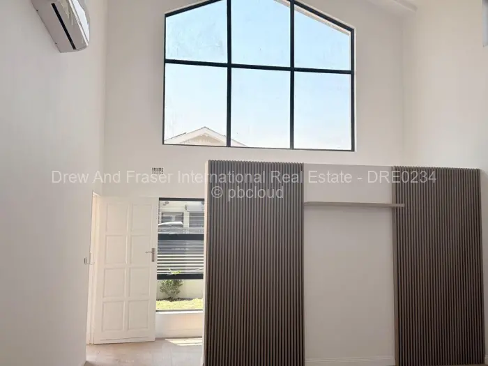 4 Bedroom House to Rent in Hatfield