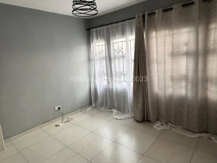 4 Bedroom House to Rent in Southview Park