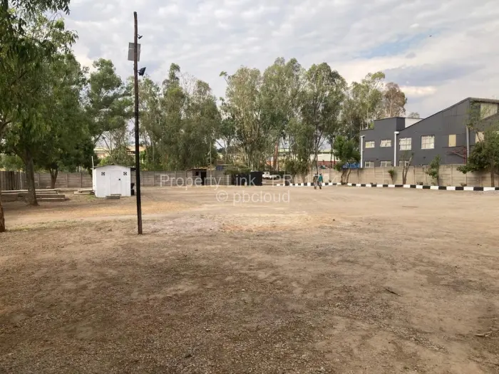 Industrial Property to Rent in Msasa