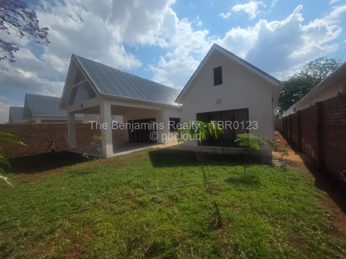 Townhouse/Complex/Cluster to Rent in Pomona