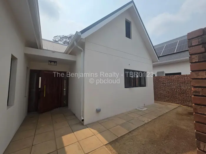 Townhouse/Complex/Cluster to Rent in Pomona