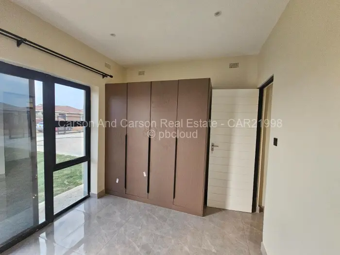 4 Bedroom House to Rent in Fairview