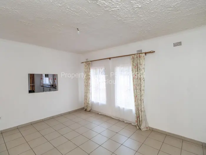 3 Bedroom House for Sale in Bluff Hill, Harare