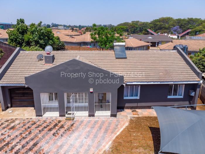 3 Bedroom House for Sale in Bluff Hill, Harare