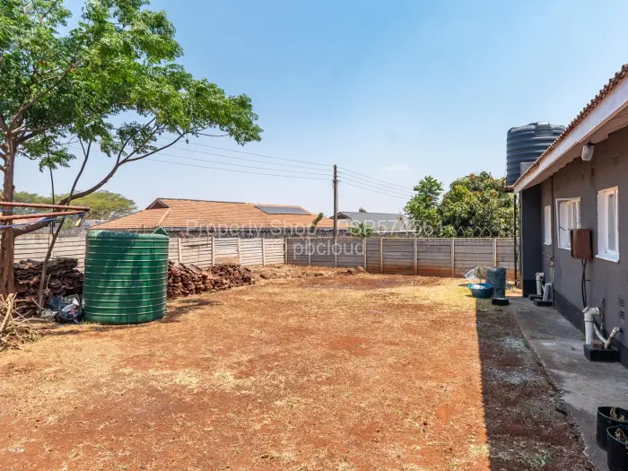 3 Bedroom House for Sale in Bluff Hill, Harare