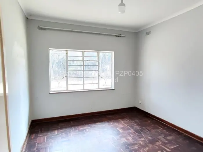 Commercial Property to Rent in Highlands