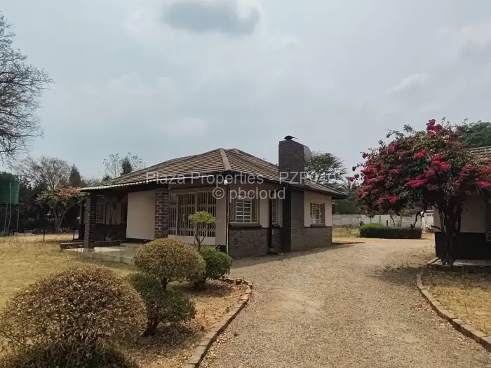 Commercial Property to Rent in Highlands