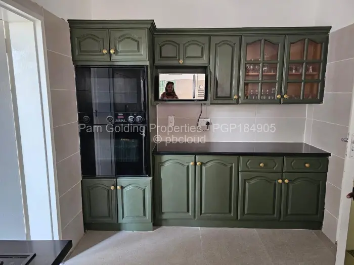 4 Bedroom House to Rent in Glen Lorne