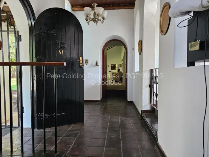 4 Bedroom House to Rent in Glen Lorne