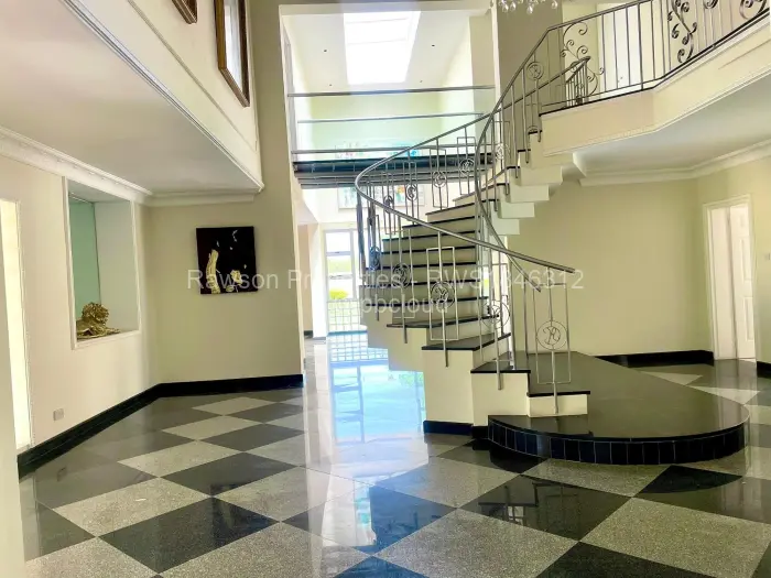 6 Bedroom House for Sale in Mount Pleasant, Harare