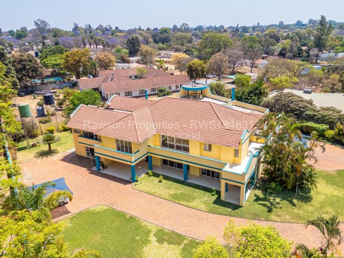 6 Bedroom House for Sale in Mount Pleasant, Harare
