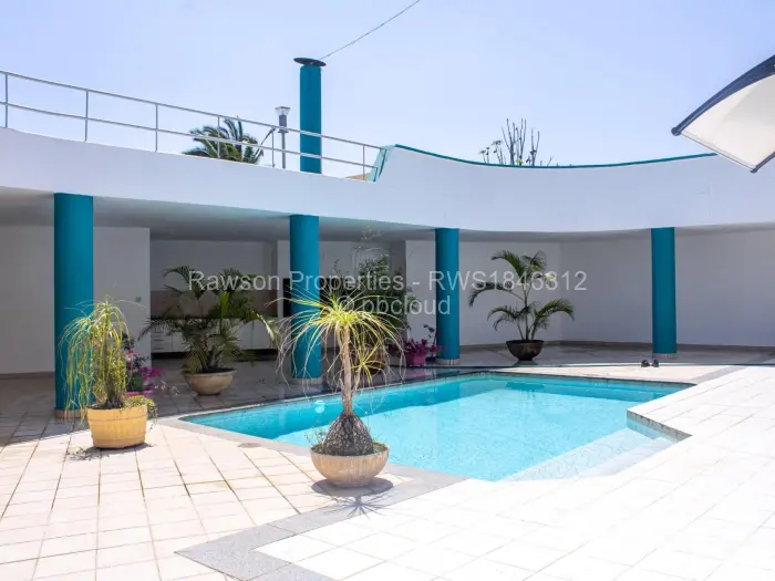 6 Bedroom House for Sale in Mount Pleasant, Harare