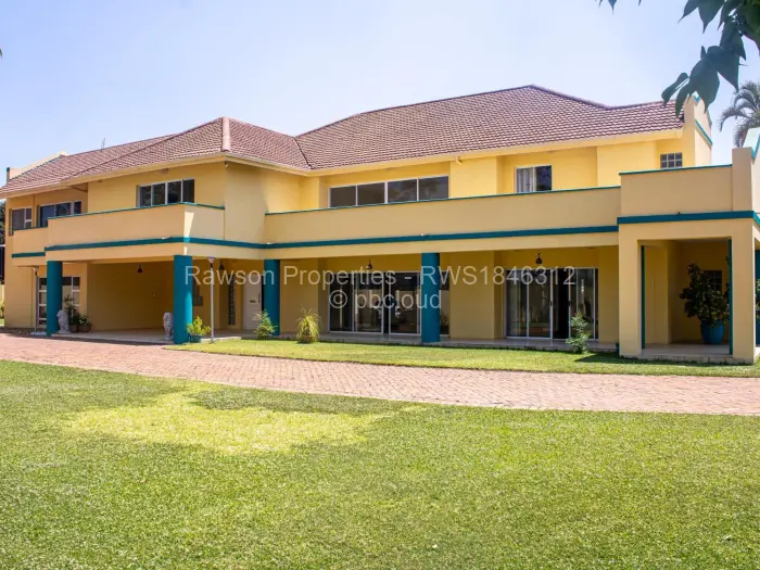 6 Bedroom House for Sale in Mount Pleasant, Harare