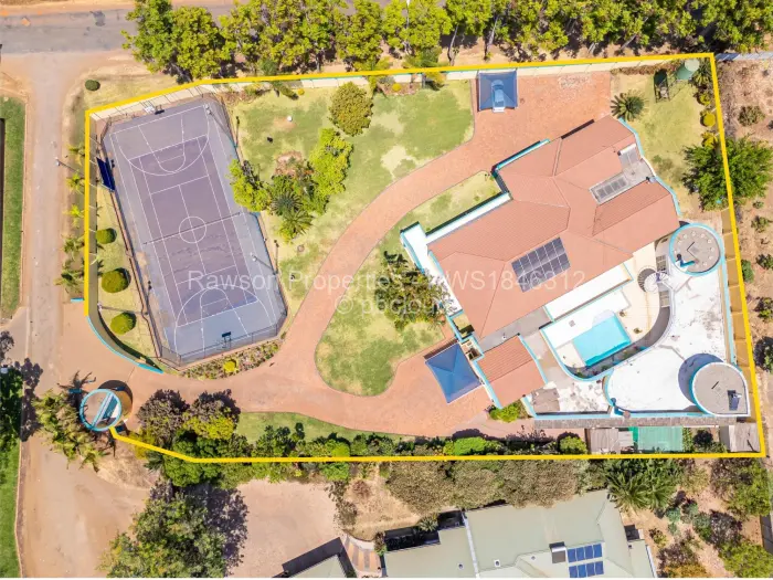 6 Bedroom House for Sale in Mount Pleasant, Harare