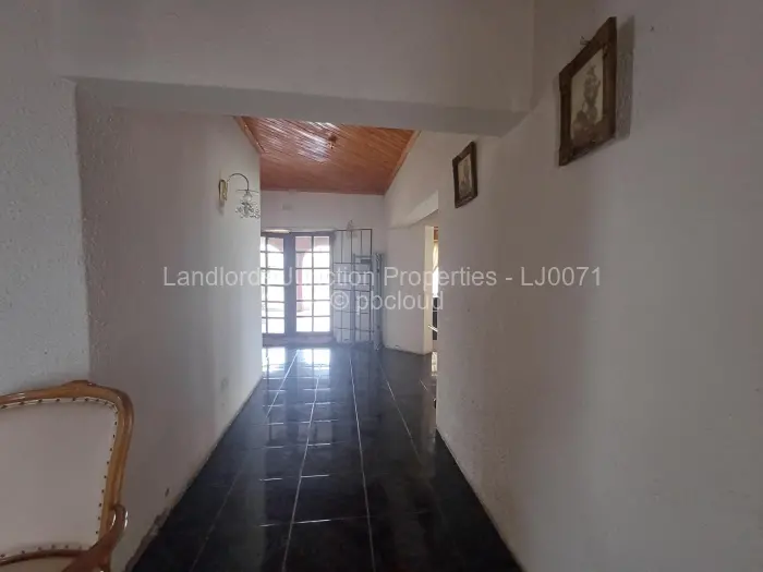 4 Bedroom House for Sale in Burnside, Bulawayo