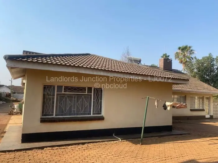 3 Bedroom House for Sale in Parklands, Bulawayo