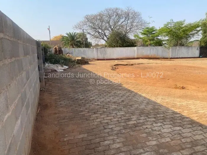 3 Bedroom House for Sale in Parklands, Bulawayo