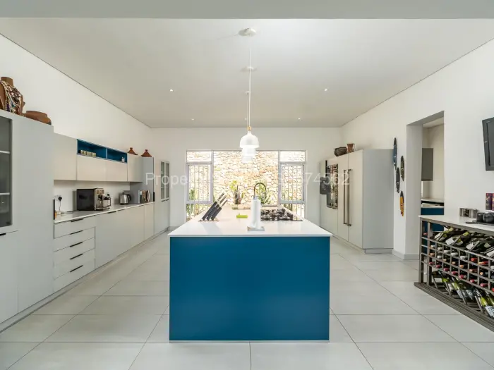 4 Bedroom House for Sale in Glen Lorne, Harare