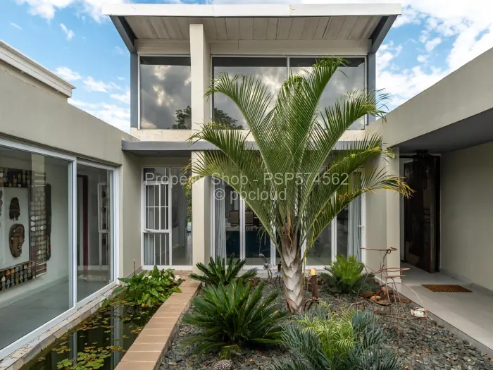 4 Bedroom House for Sale in Glen Lorne, Harare