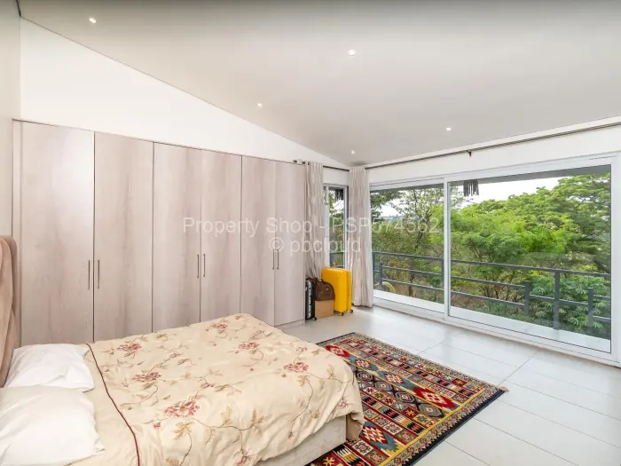 4 Bedroom House for Sale in Glen Lorne, Harare