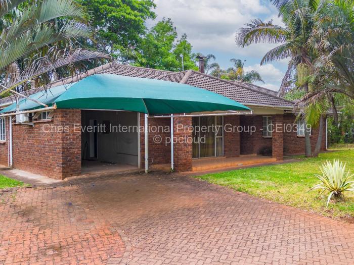 Townhouse/Cluster to Rent in Borrowdale, Harare