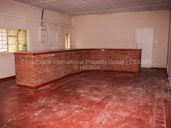 Warehouse/Industrial to Rent in Suburbs, Bulawayo