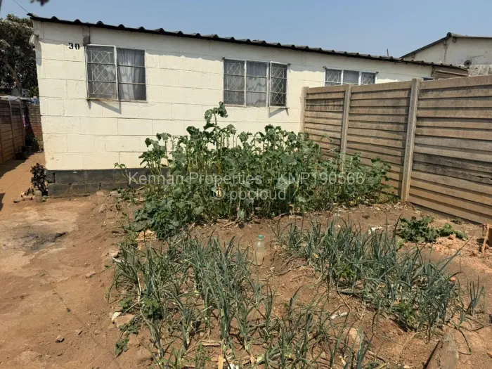 2 Bedroom House for Sale in Mabvuku, Harare