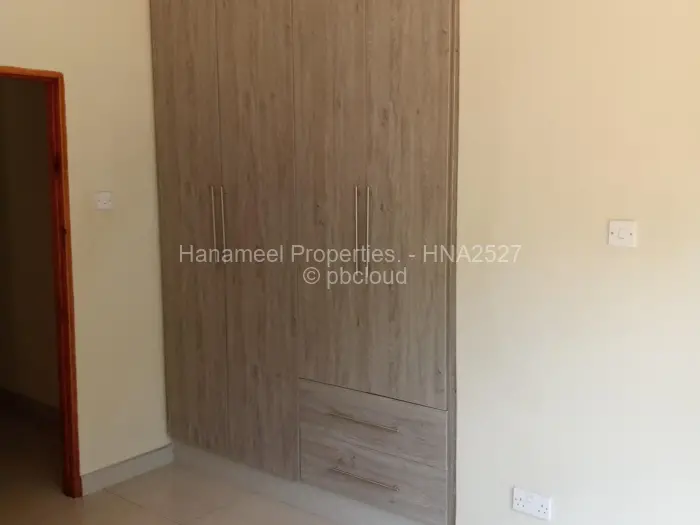 Townhouse/Complex/Cluster to Rent in Borrowdale