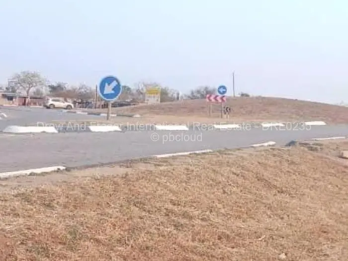 Commercial Stand for Sale in Ngezi, Ngezi