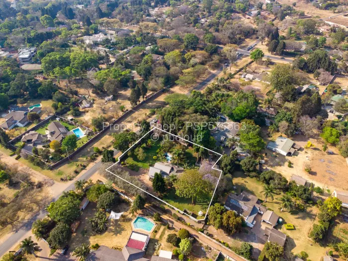 3 Bedroom House for Sale in Chisipite, Harare