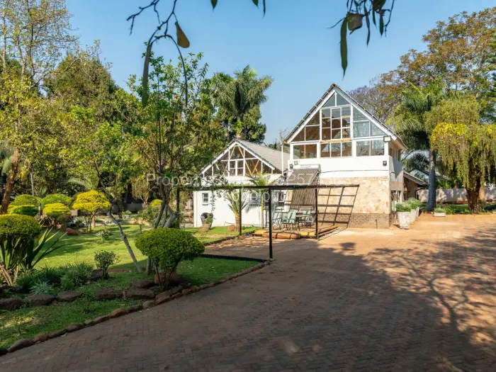 3 Bedroom House for Sale in Chisipite, Harare