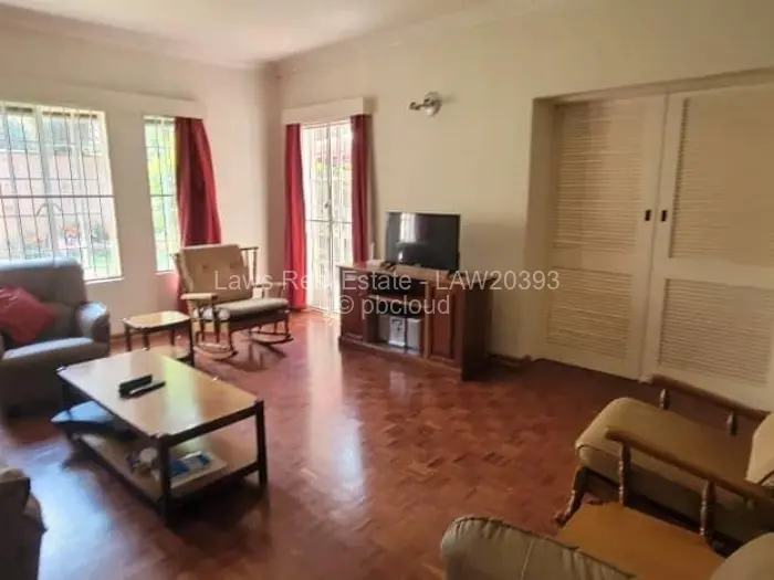 Townhouse/Cluster for Sale in Avenues, Harare