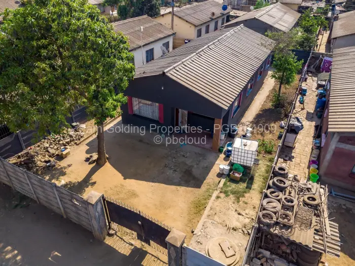 3 Bedroom House for Sale in Budiriro, Harare