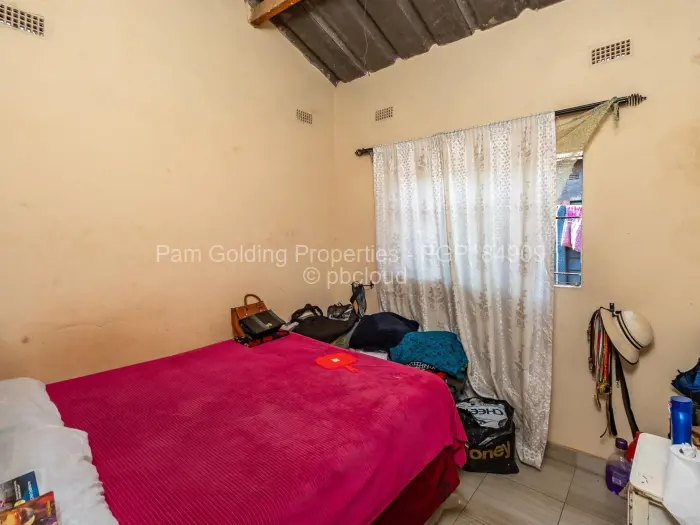 3 Bedroom House for Sale in Budiriro, Harare