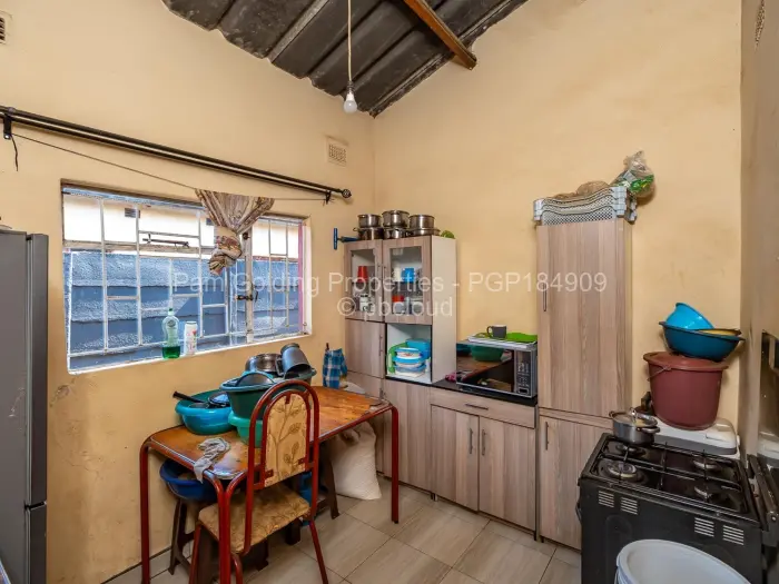 3 Bedroom House for Sale in Budiriro, Harare