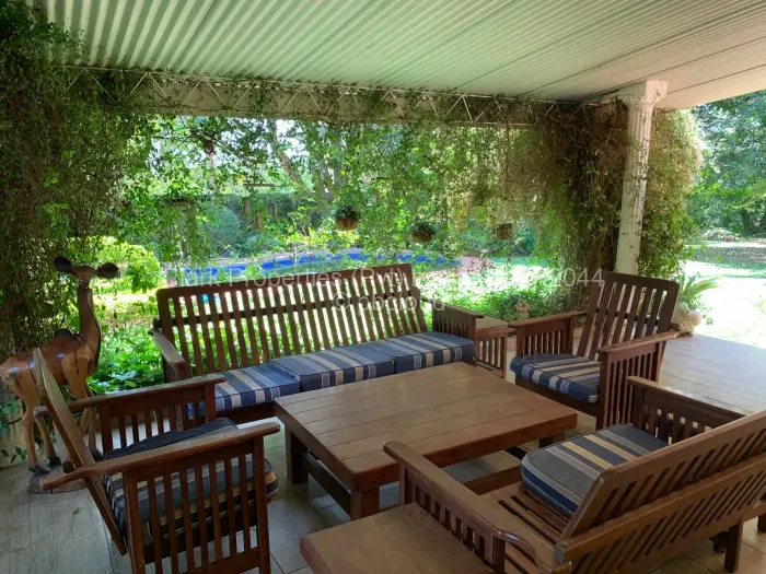 6 Bedroom House for Sale in Chisipite, Harare