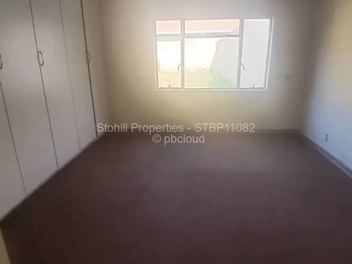 Townhouse/Complex/Cluster to Rent in Bluff Hill