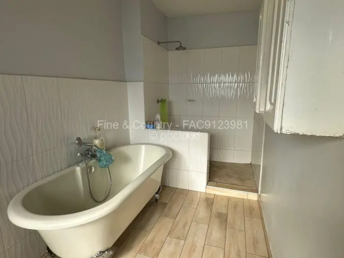 3 Bedroom House to Rent in Mount Pleasant Heights