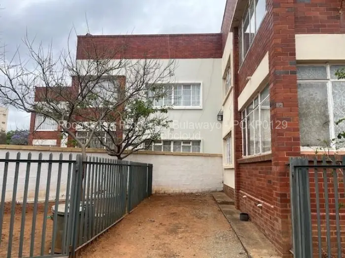 Flat/Apartment for Sale in Famona, Bulawayo
