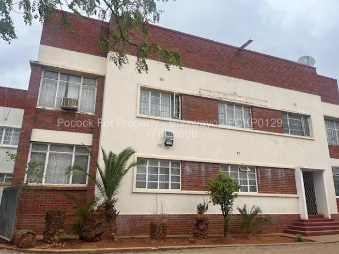 Flat/Apartment for Sale in Famona, Bulawayo