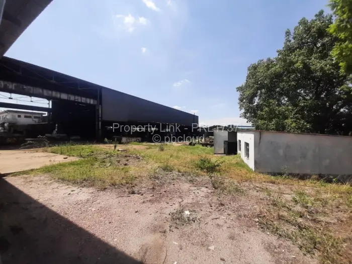 Warehouse/Industrial for Sale in Ardbennie, Harare